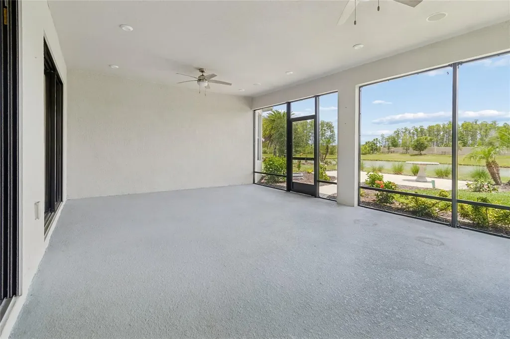 29306 Ginnetto Drive Wesley Chapel FL 33543