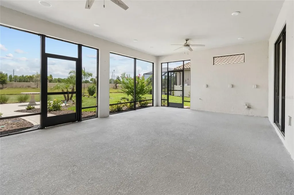29306 Ginnetto Drive Wesley Chapel FL 33543