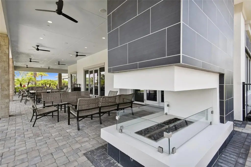 29306 Ginnetto Drive Wesley Chapel FL 33543