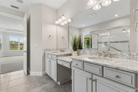 29306 Ginnetto Drive Wesley Chapel FL 33543