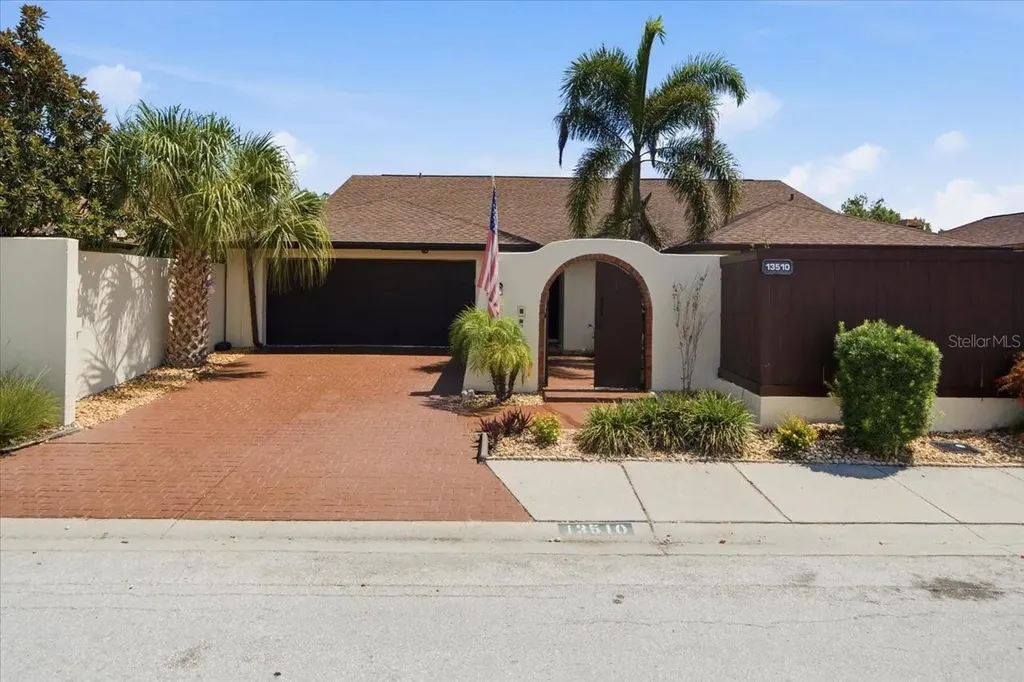 13510 Avista Drive Tampa FL 33624