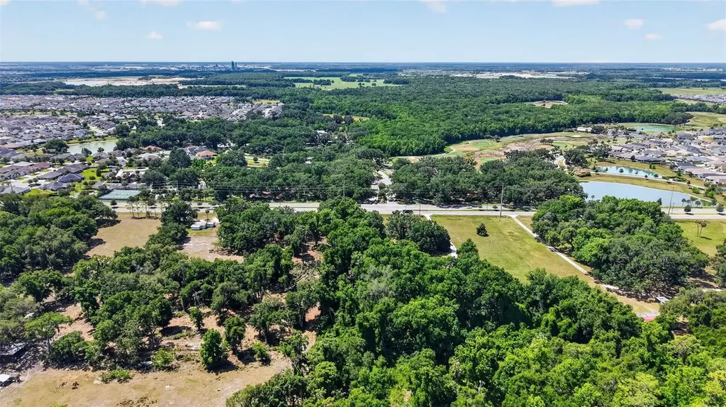 3848 Warm Springs Avenue Wildwood FL 34785