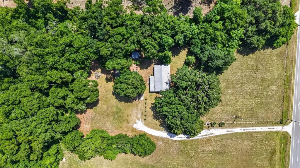 3848 Warm Springs Avenue Wildwood FL 34785