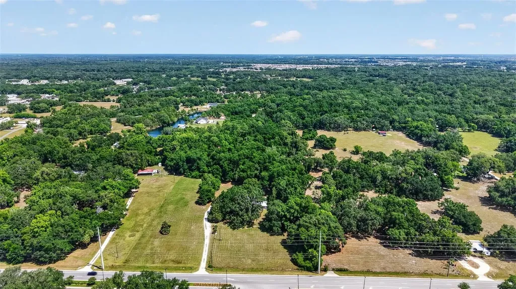 3848 Warm Springs Avenue Wildwood FL 34785