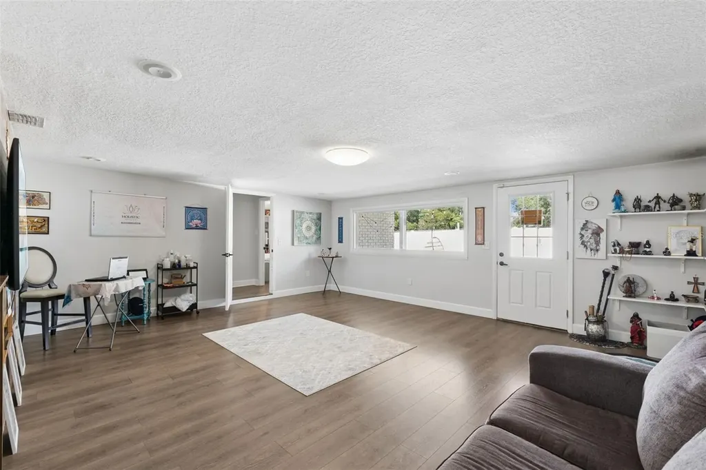 273 Avalon Road Winter Garden FL 34787
