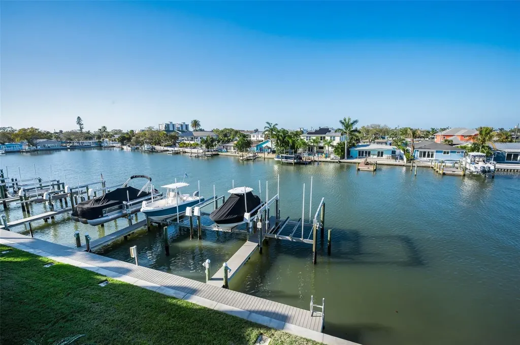 140 Marcdale Boulevard Indian Rocks Beach FL 33785