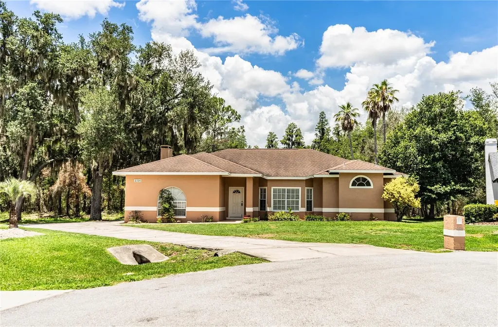 2326 Deerbrook Drive Lakeland FL 33811