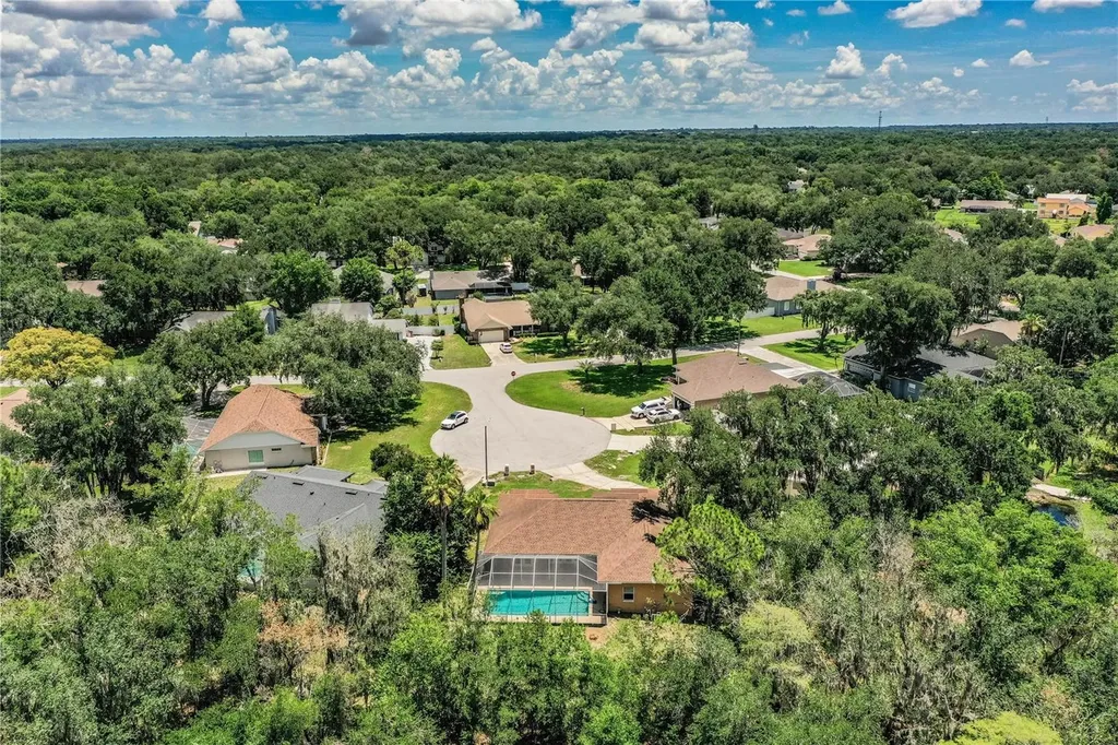 2326 Deerbrook Drive Lakeland FL 33811