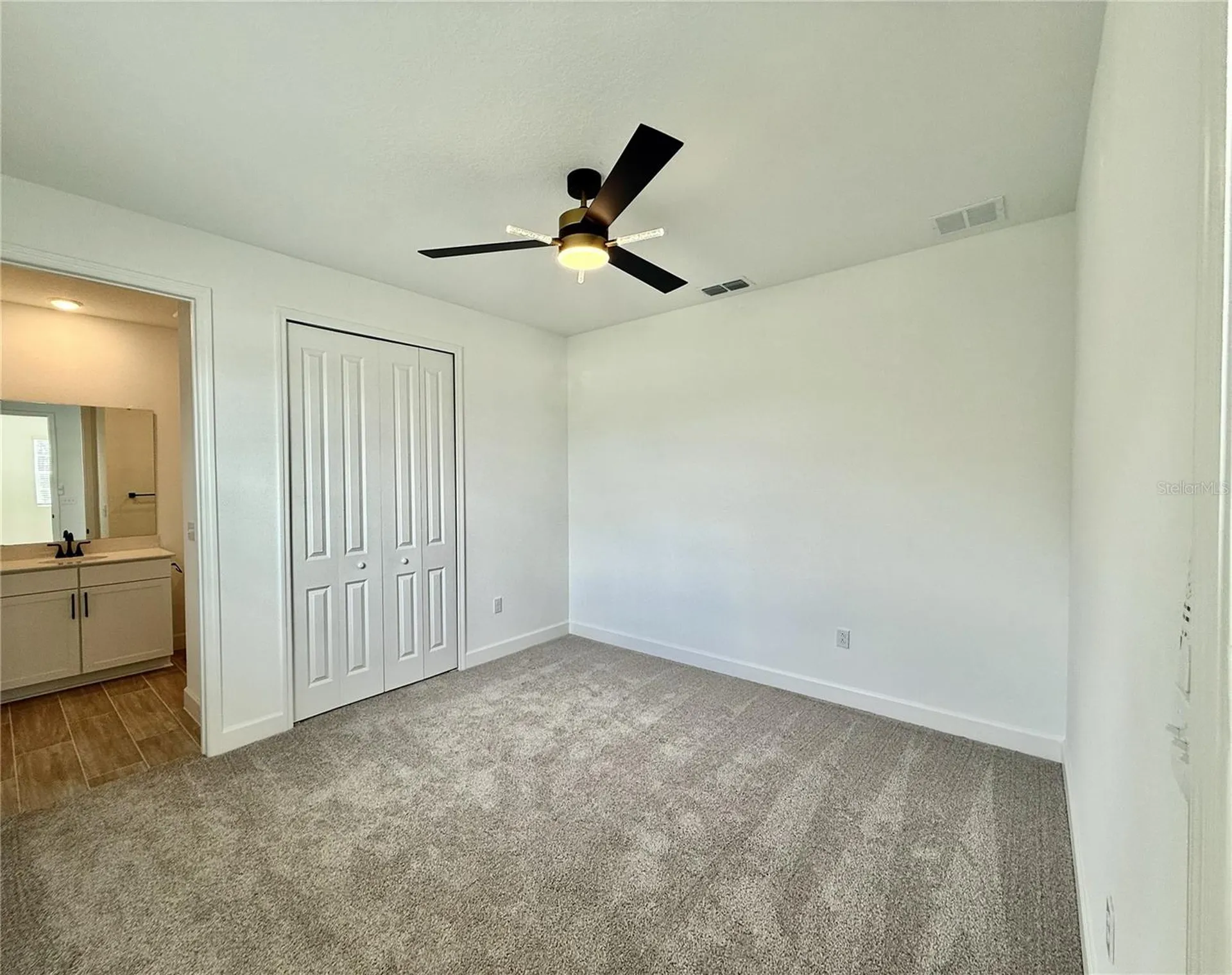 Mount Dora FL 32757
