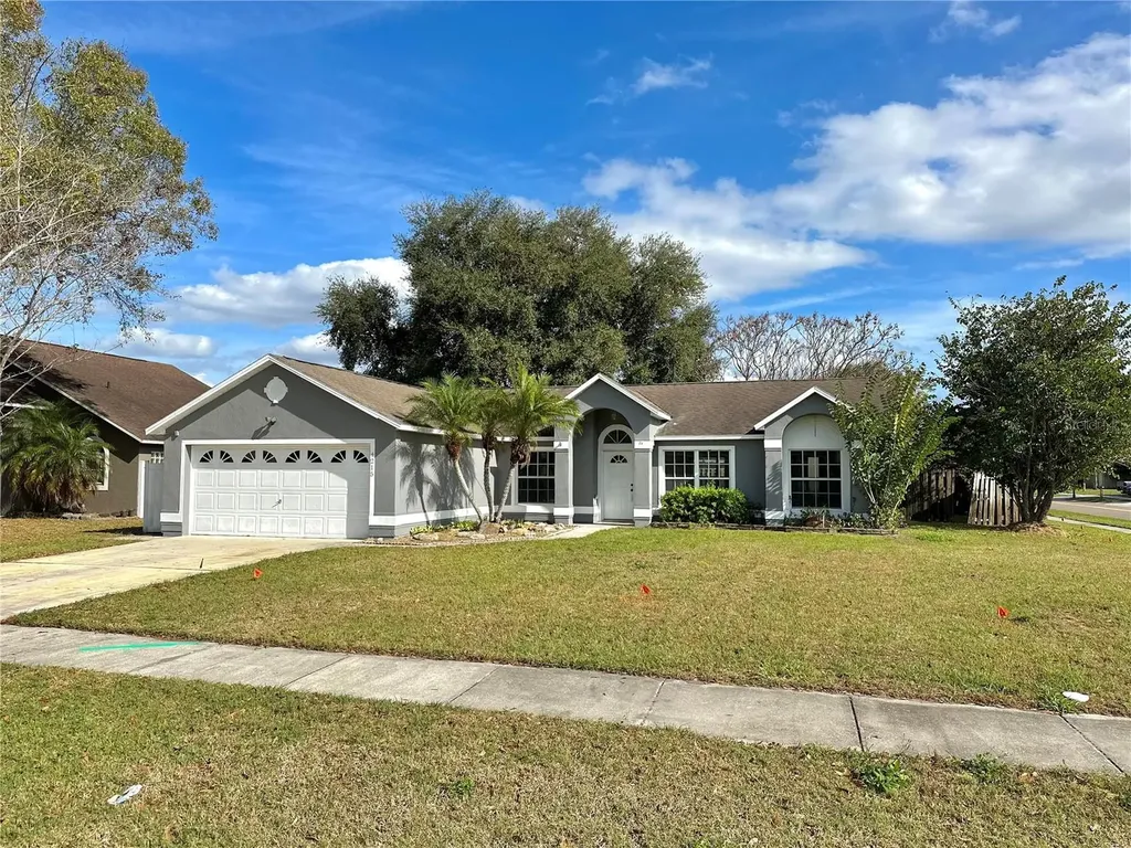 4215 Red Bird Avenue St Cloud FL 34772