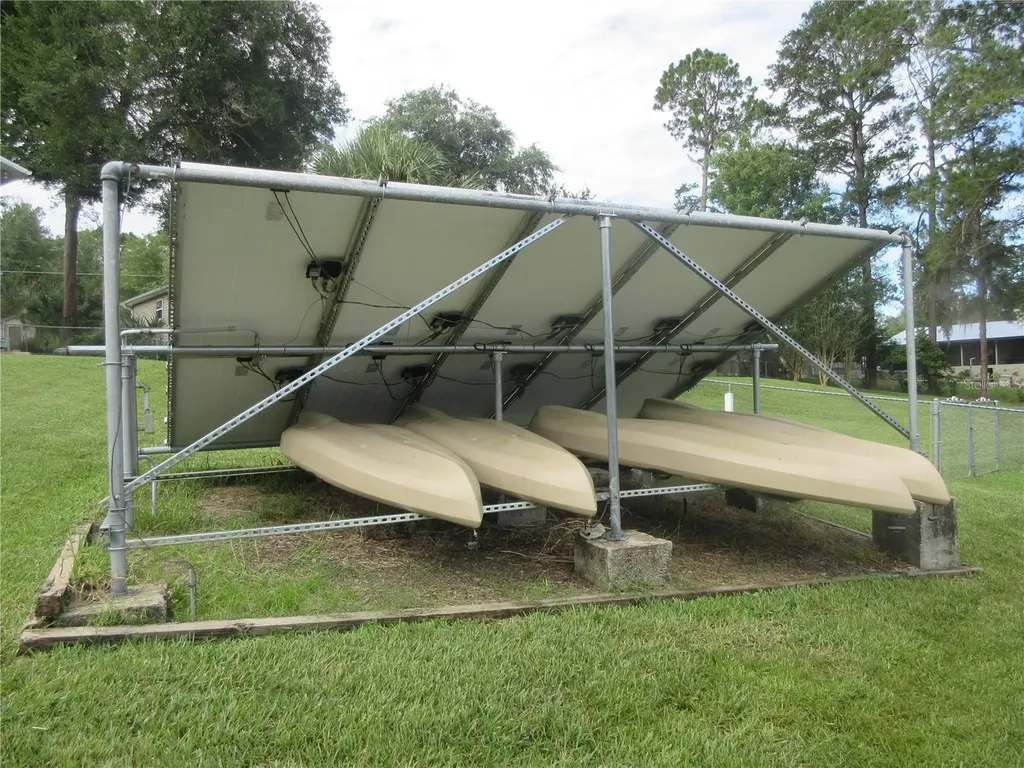 16849 SE 59th Place Ocklawaha FL 32179