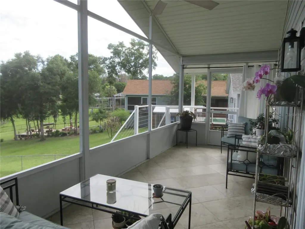 16849 SE 59th Place Ocklawaha FL 32179