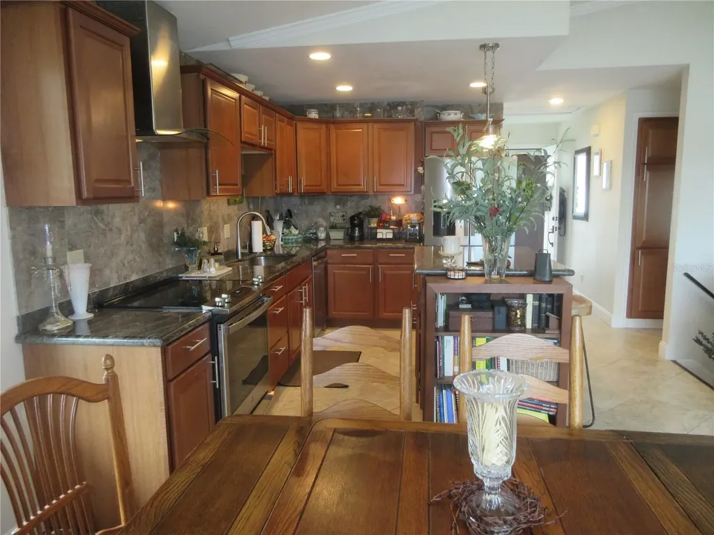 16849 SE 59th Place Ocklawaha FL 32179