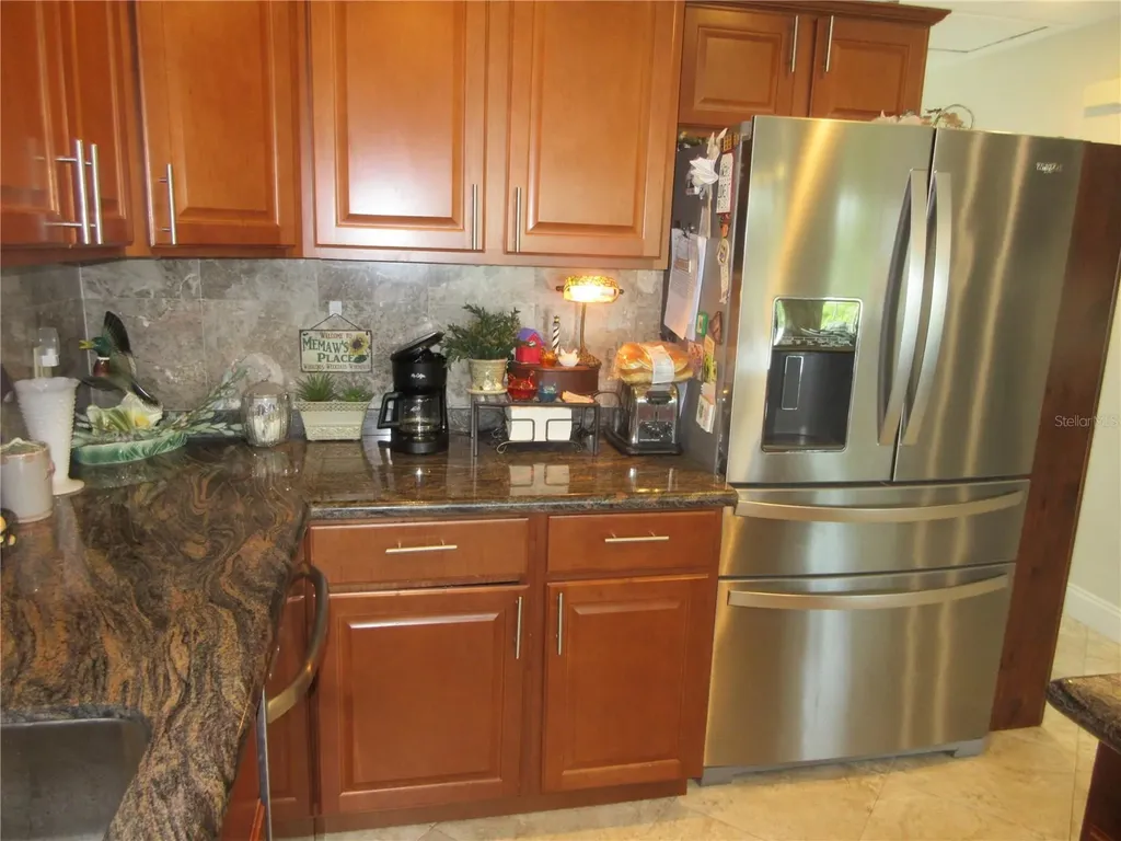 16849 SE 59th Place Ocklawaha FL 32179