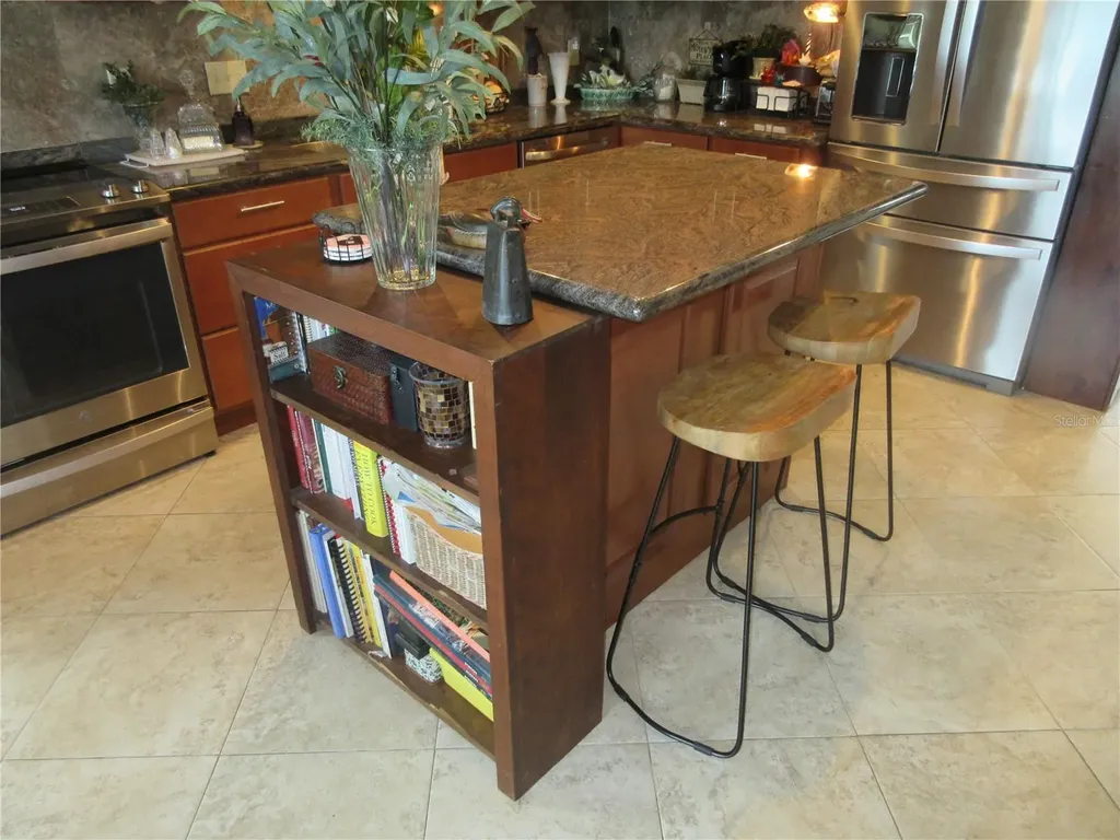 16849 SE 59th Place Ocklawaha FL 32179