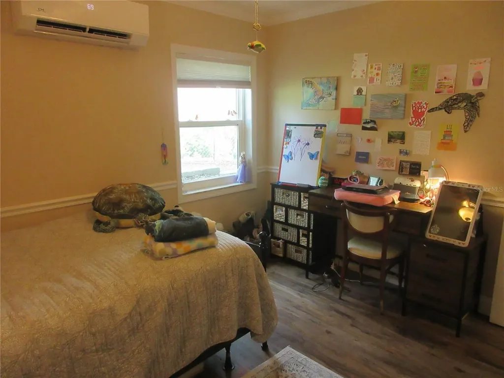 16849 SE 59th Place Ocklawaha FL 32179