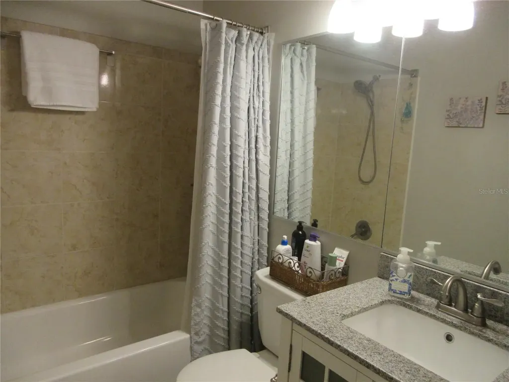 16849 SE 59th Place Ocklawaha FL 32179