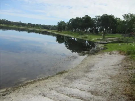 16849 SE 59th Place Ocklawaha FL 32179