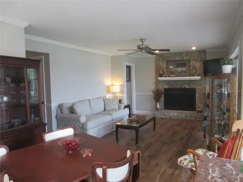 16849 SE 59th Place Ocklawaha FL 32179