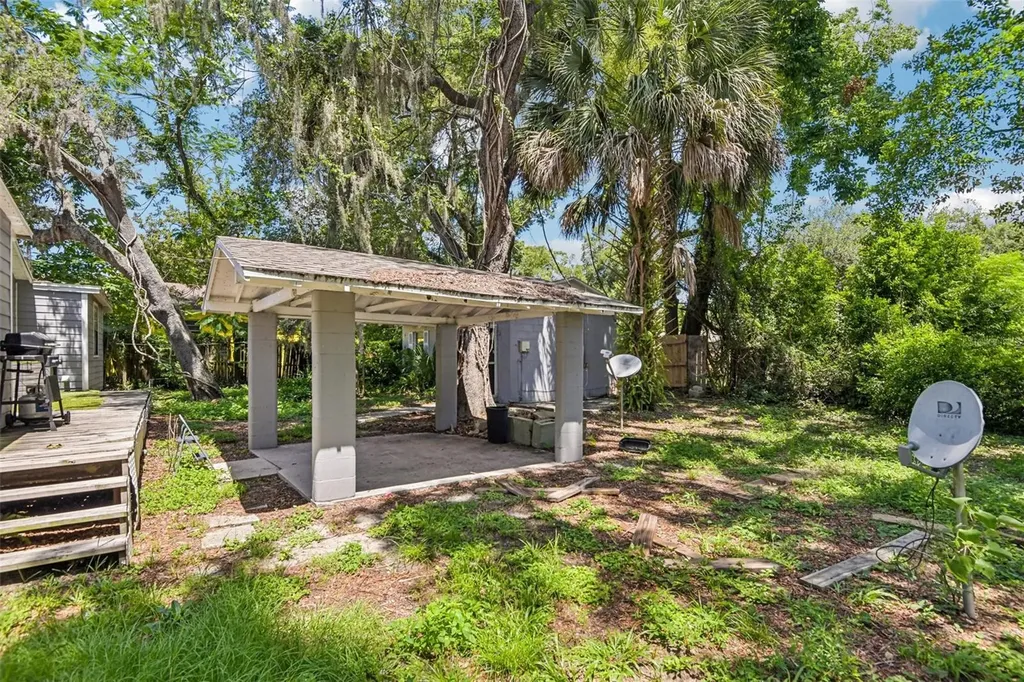 1504 E 99th Avenue Tampa FL 33612