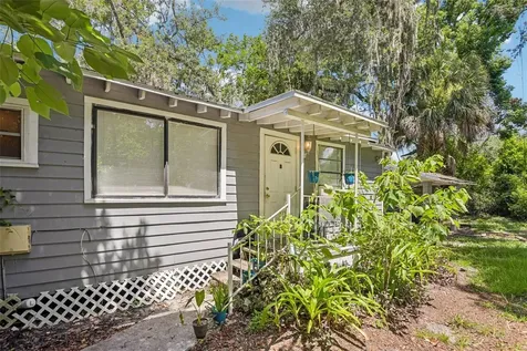 1504 E 99th Avenue Tampa FL 33612