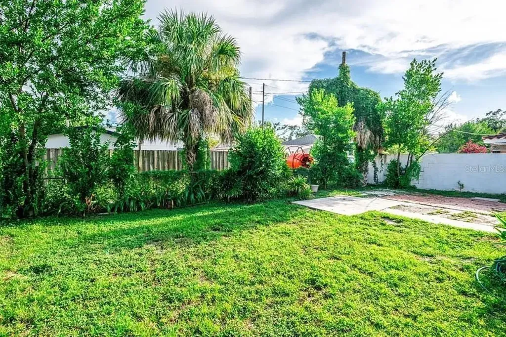 1326 W Nassau Street Tampa FL 33607