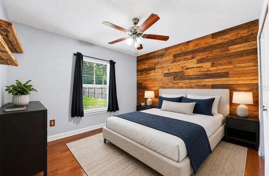 116 W 5th Street Chuluota FL 32766