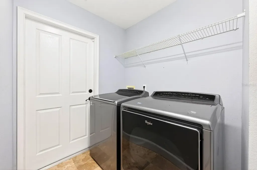 116 W 5th Street Chuluota FL 32766