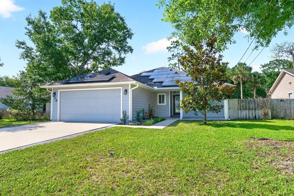 116 W 5th Street Chuluota FL 32766