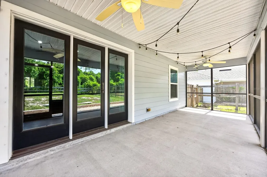 116 W 5th Street Chuluota FL 32766