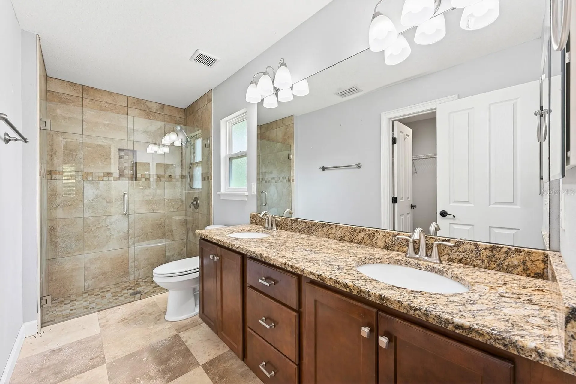 116 W 5th Street Chuluota FL 32766