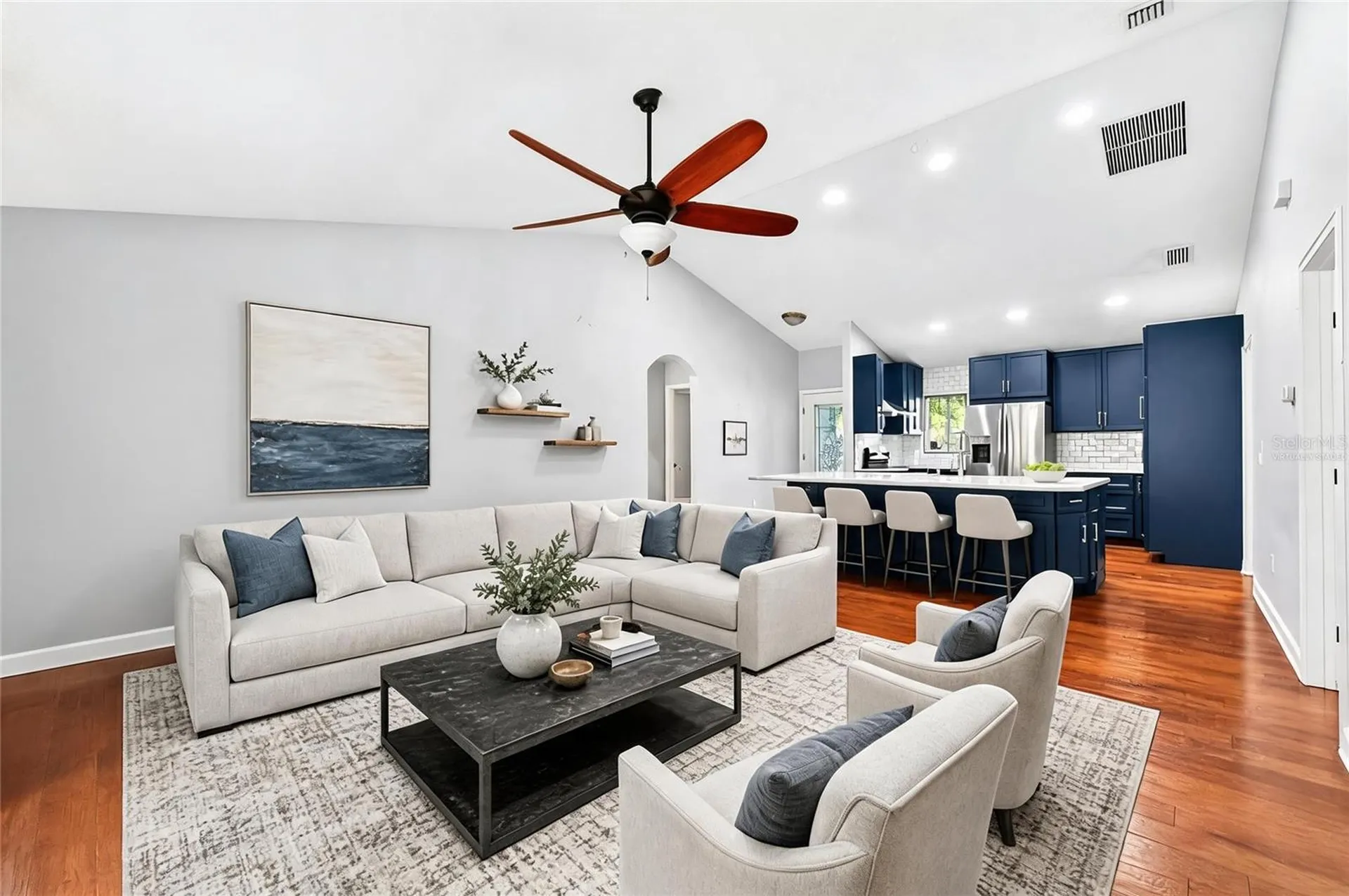 116 W 5th Street Chuluota FL 32766