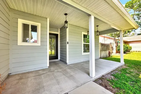 116 W 5th Street Chuluota FL 32766