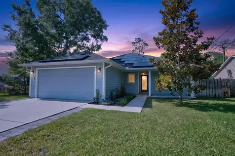 116 W 5th Street Chuluota FL 32766
