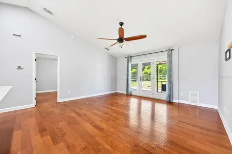 116 W 5th Street Chuluota FL 32766