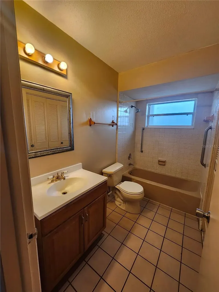 2220 Birchcrest Boulevard Port Charlotte FL 33952