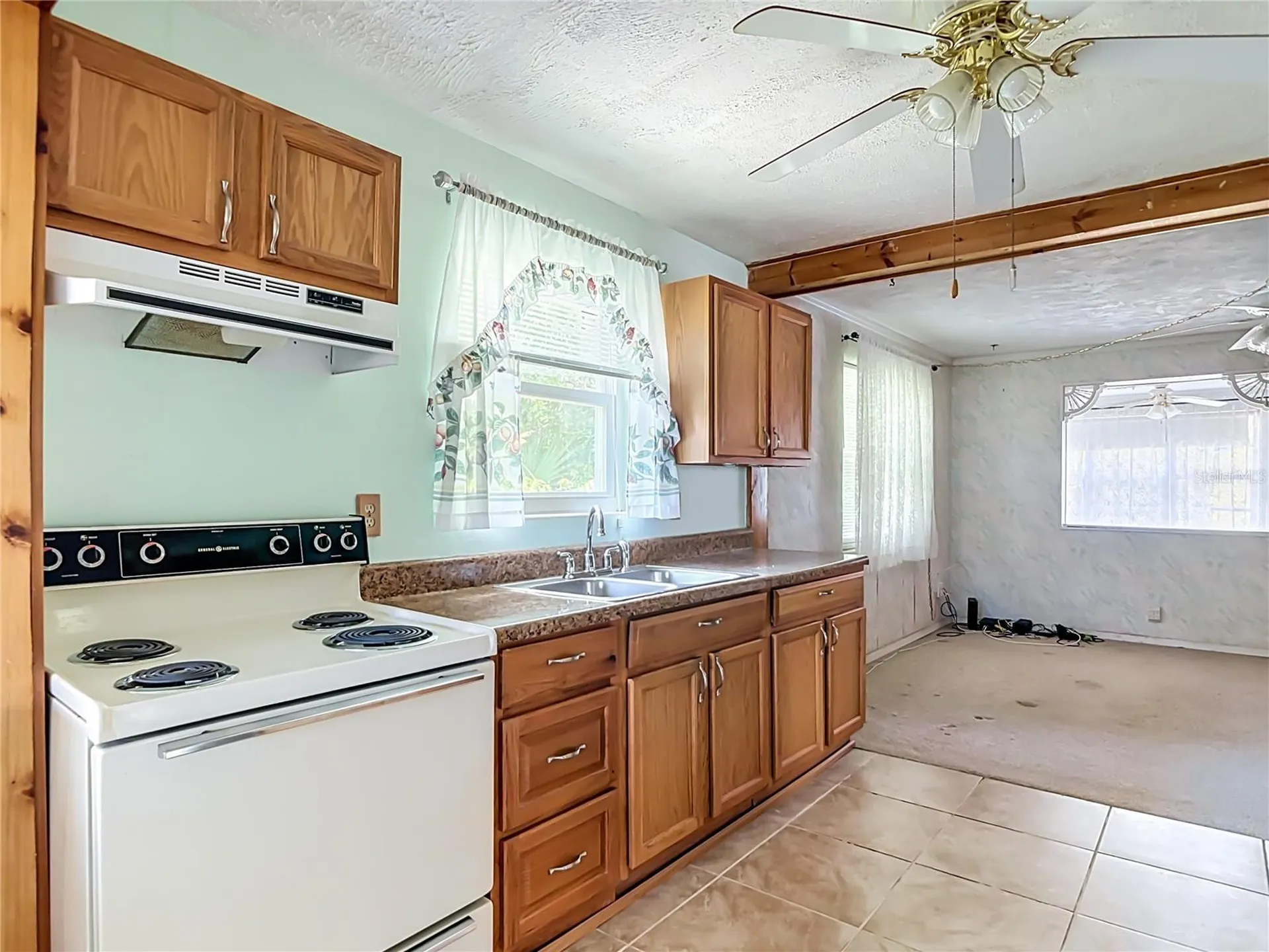 2551 Auburn Avenue New Smyrna Beach FL 32168