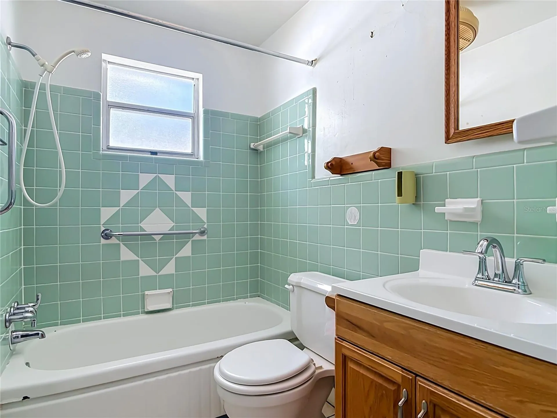 2551 Auburn Avenue New Smyrna Beach FL 32168
