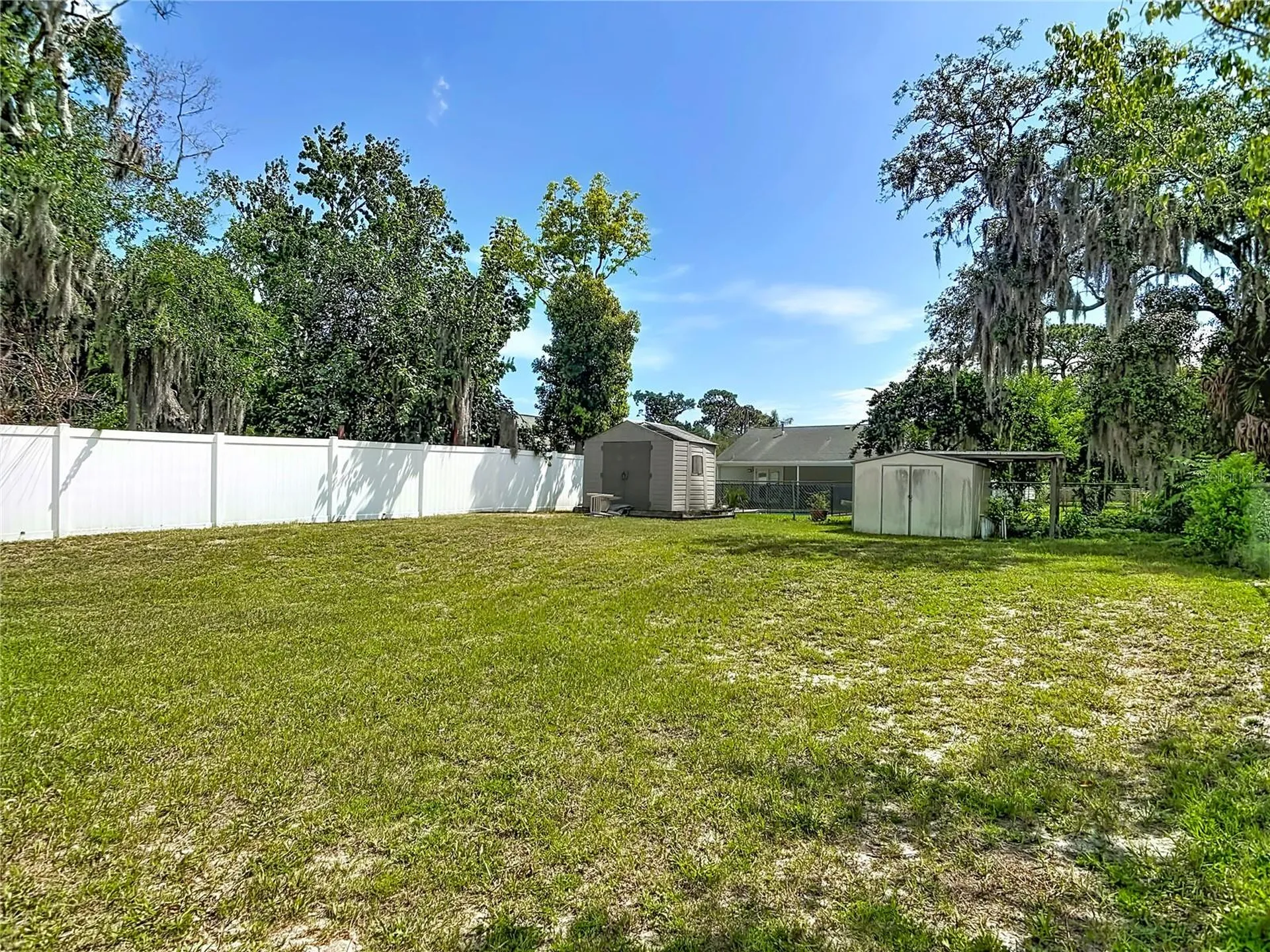 2551 Auburn Avenue New Smyrna Beach FL 32168