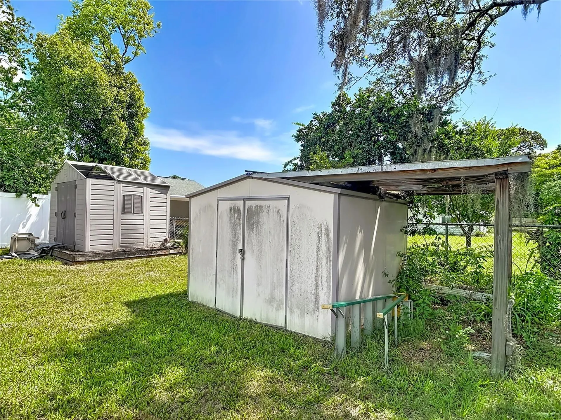 2551 Auburn Avenue New Smyrna Beach FL 32168