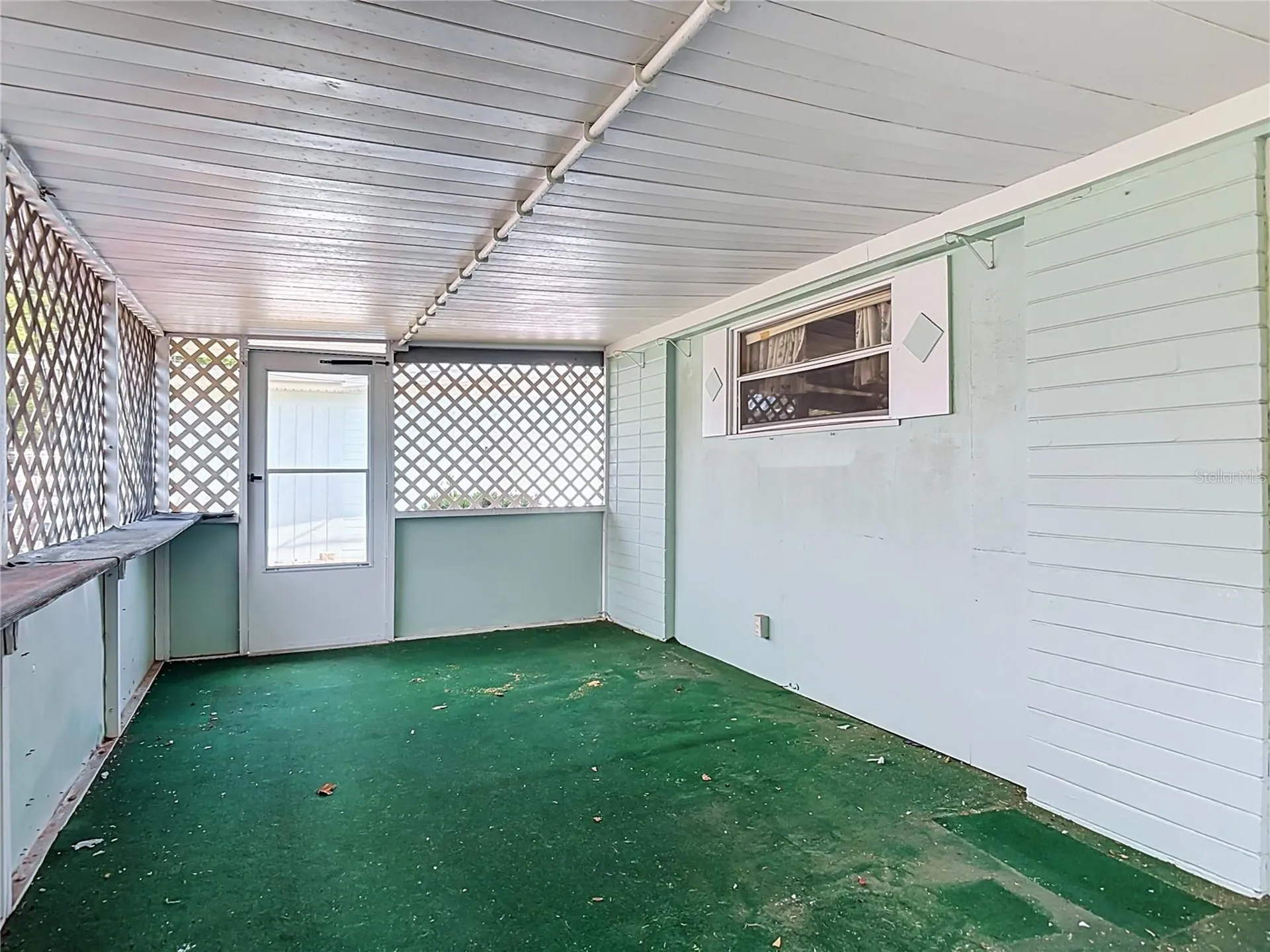 2551 Auburn Avenue New Smyrna Beach FL 32168