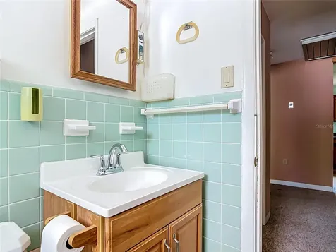 2551 Auburn Avenue New Smyrna Beach FL 32168