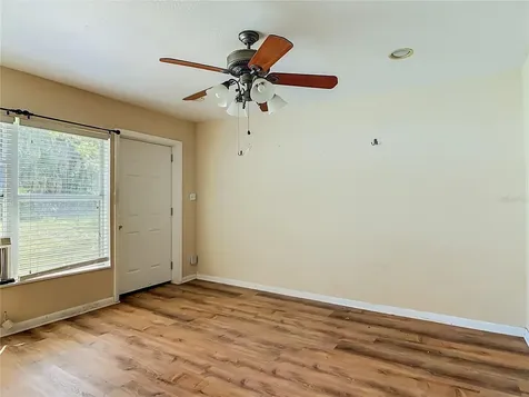 2551 Auburn Avenue New Smyrna Beach FL 32168