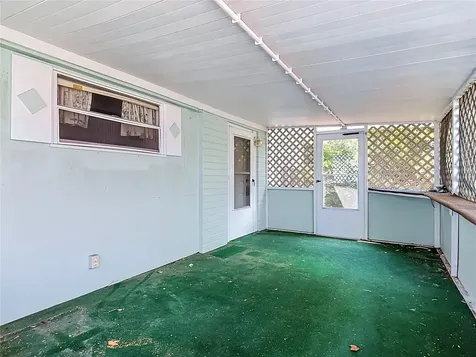 2551 Auburn Avenue New Smyrna Beach FL 32168