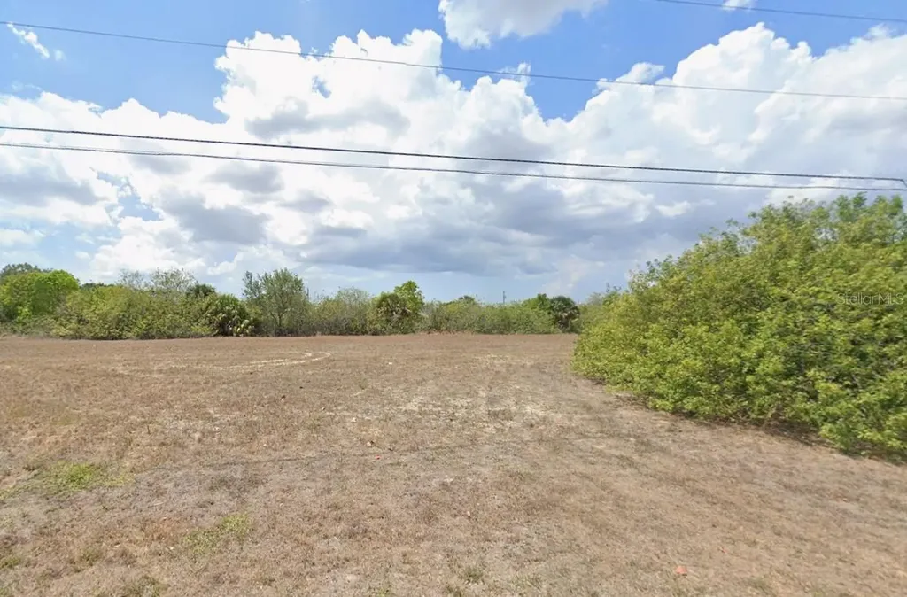 1218 NE 6th Avenue Cape Coral FL 33909