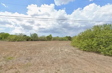 1218 NE 6th Avenue Cape Coral FL 33909