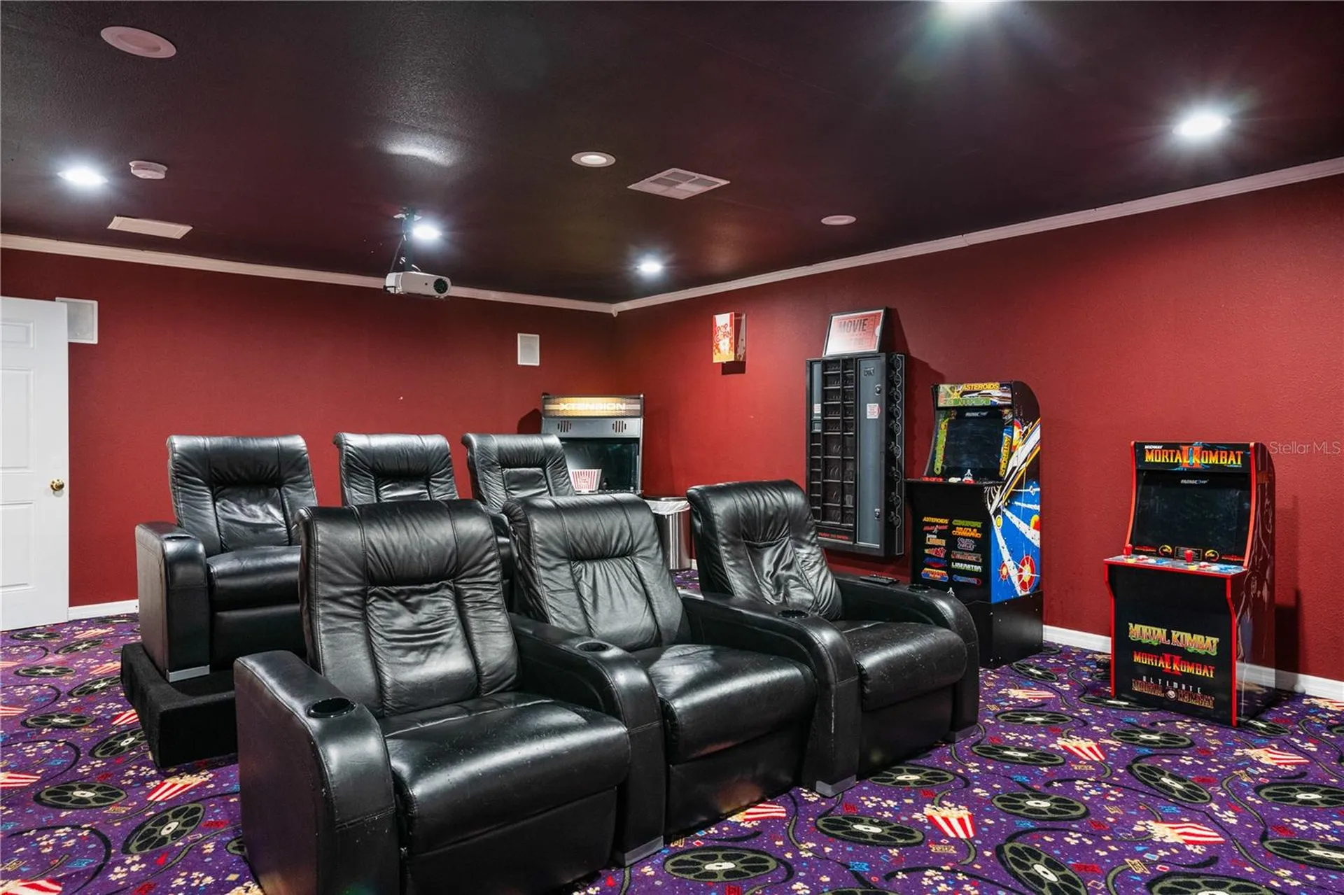 1833 N Keene Road Clearwater FL 33755