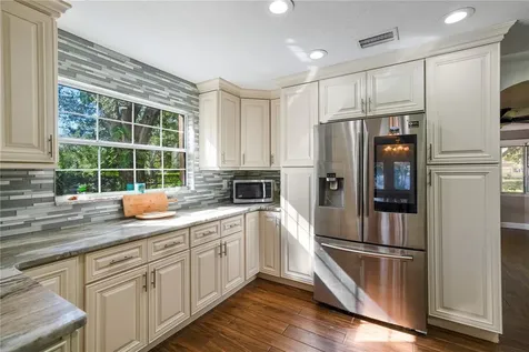 1833 N Keene Road Clearwater FL 33755