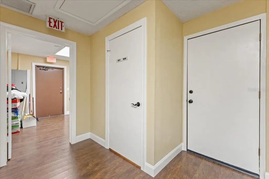 9009 Park Boulevard Seminole FL 33777