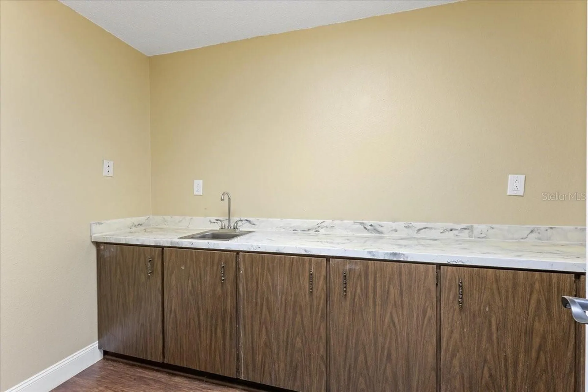 9009 Park Boulevard Seminole FL 33777